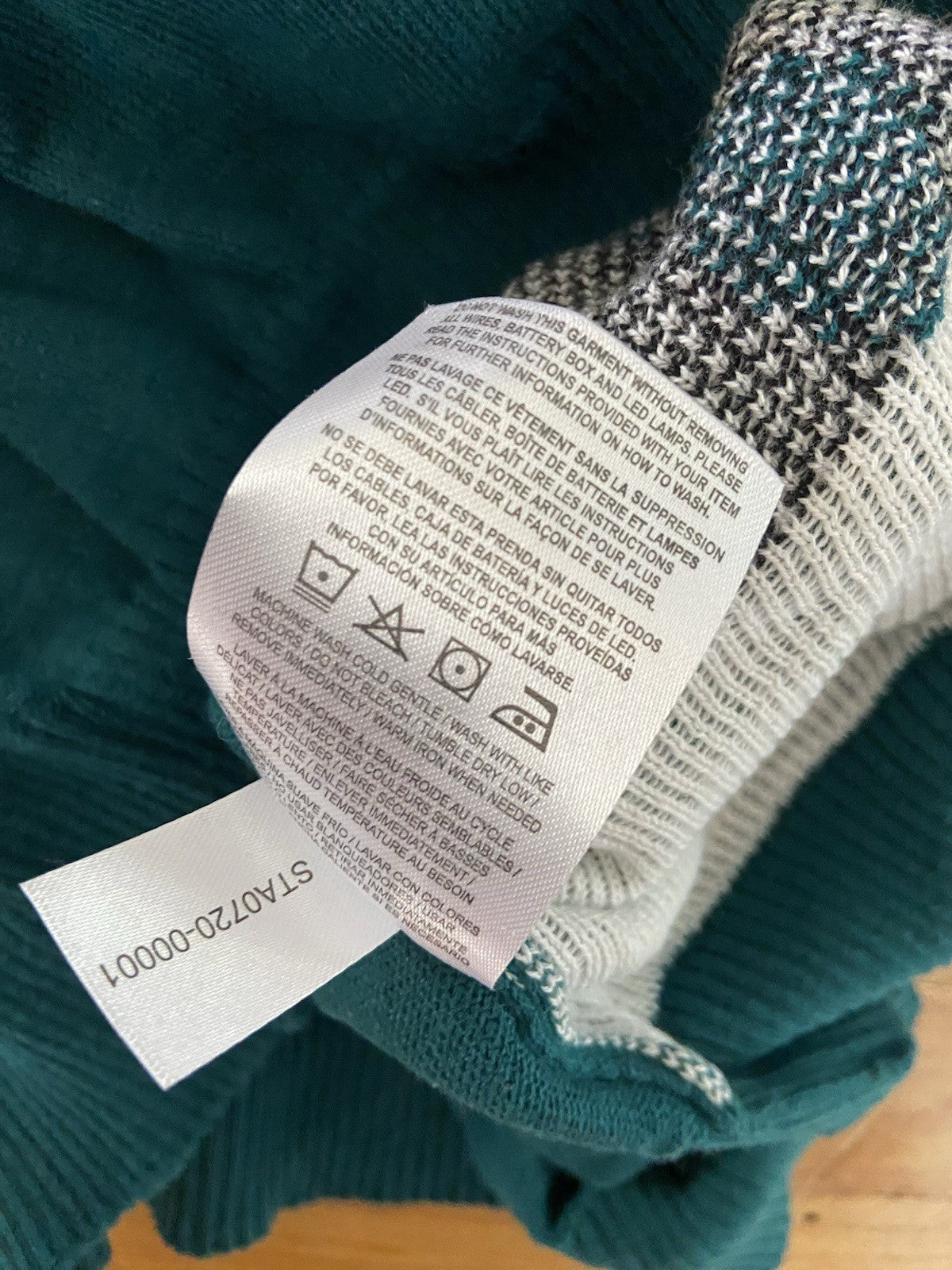 Philadelphia Eagles LED Light-Up Ugly Christmas Sweater Size XL NFL Team Apparel 07FC0E-D4 - KOEEK