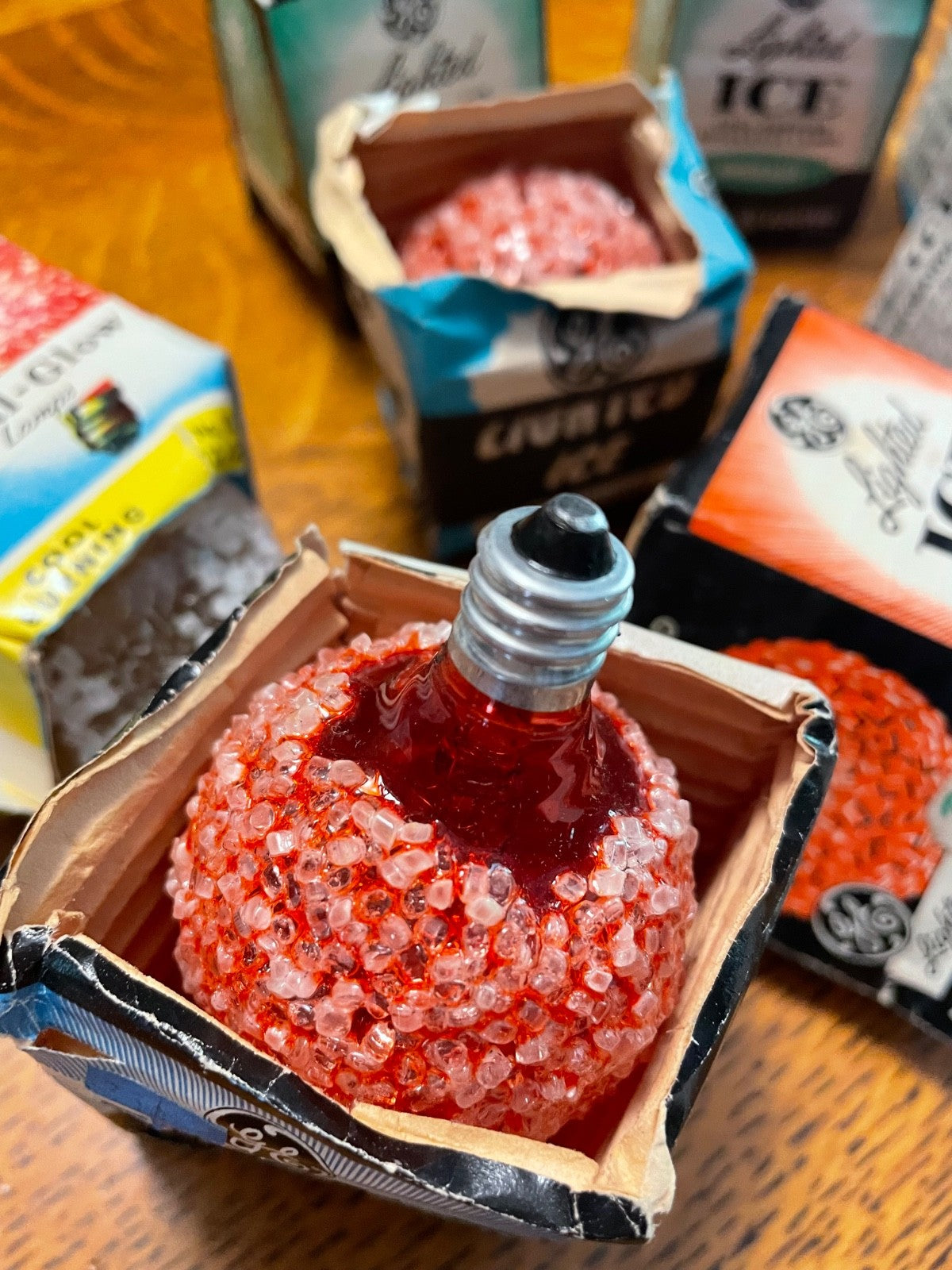 11 Vintage GE Lighted Ice Lamps Christmas Light Bulbs in  Box GE - KOEEK