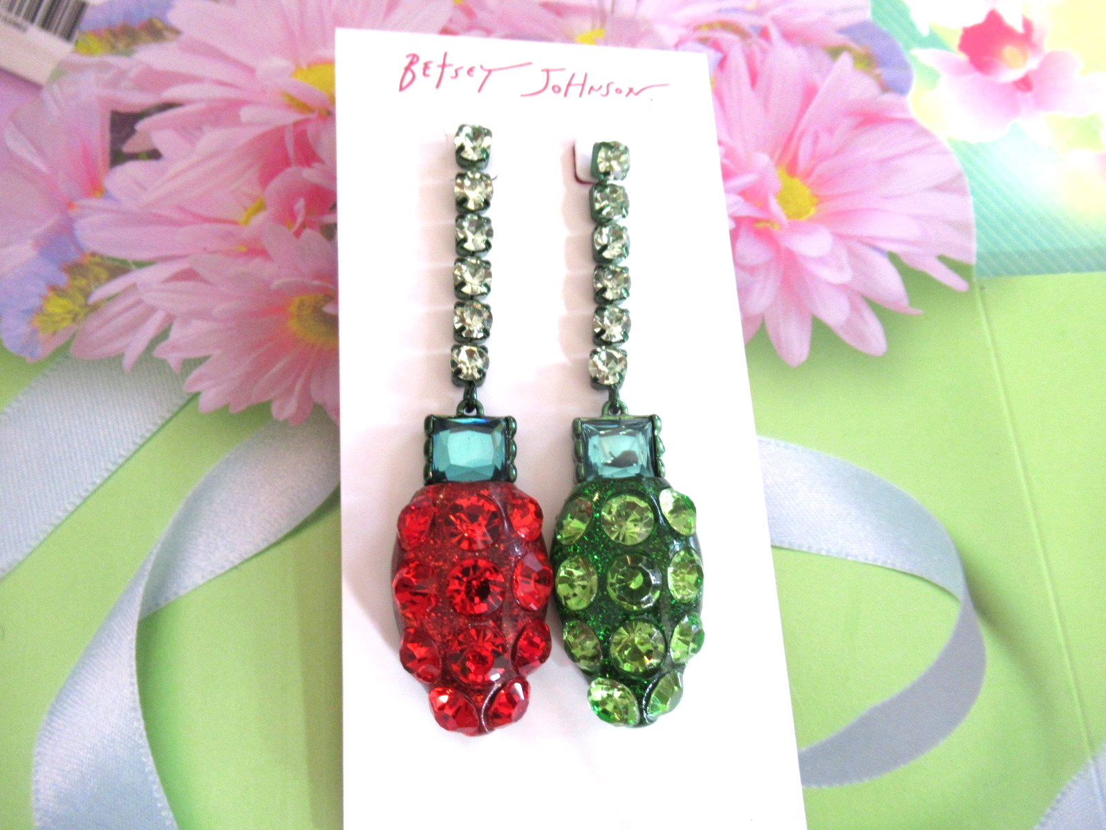 NWT Betsey Johnson  AUTHENTIC Jingle Bell Christmas Lights Glass Drop Earrings BETSEY JOHNSON - KOEEK