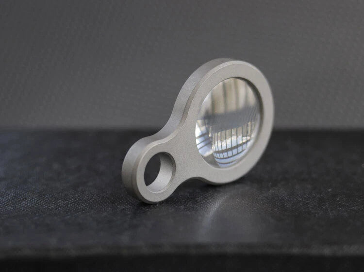 Outdoor Survival Portable Titanium Magnifying Glass Lens Handheld Pendant EDC EDC - KOEEK