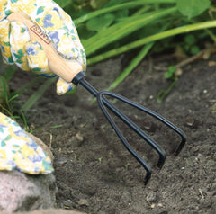 new AMES 2446300 Tempered Steel Hand Cultivator with Wood Handle, 11-Inch, Brown AMES - KOEEK