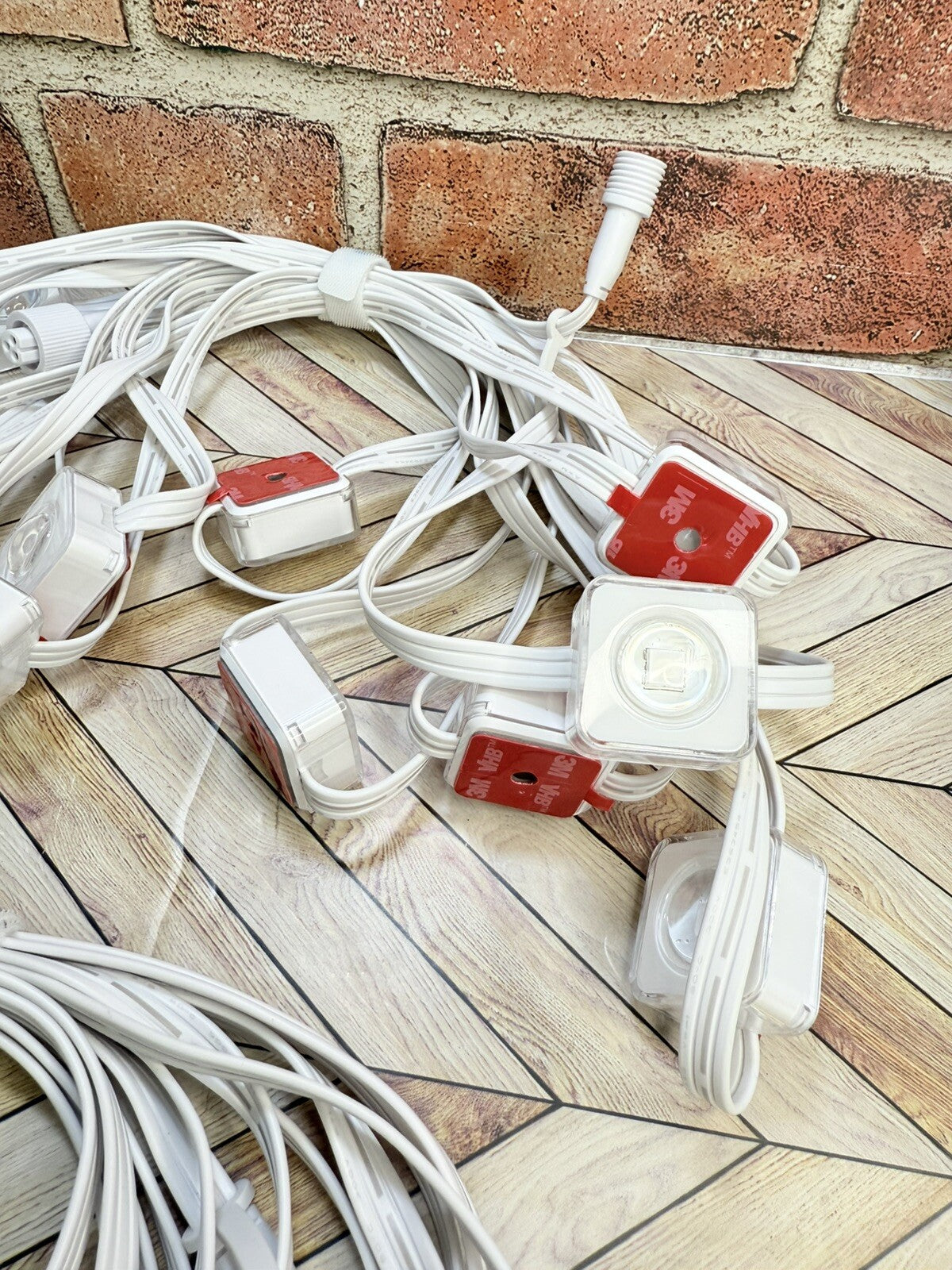 2pk Govee RGBIC Permanent Outdoor Lights - Add-On Strand- 16.4ft -12 Lights Each GOVEE - KOEEK