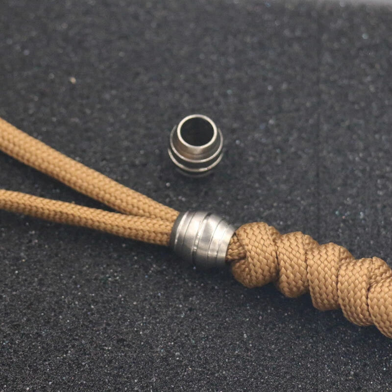 2pcs Titanium Bead Knife Parachute Lanyard Bead Pendant Beads Keychain EDC Tool EDC - KOEEK