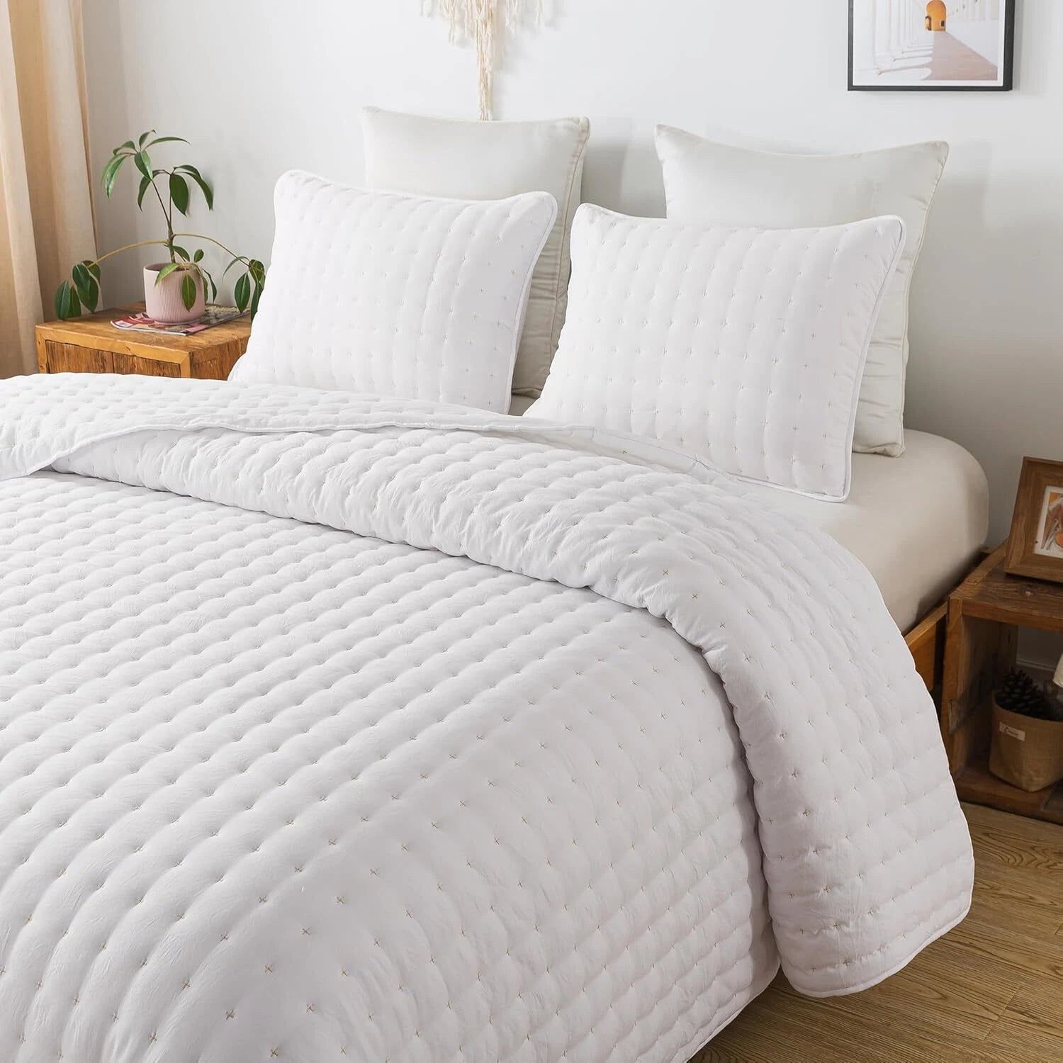 White California King Size Comforter Bedding Set, Oversized Lightweight Shams 07FC0E-D4 - KOEEK