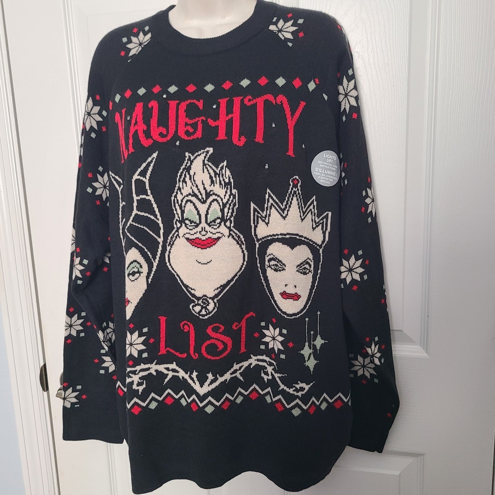 Disney Christmas Sweater Villains Naughty Black Crewneck Malificent L  Lights DISNEY - KOEEK