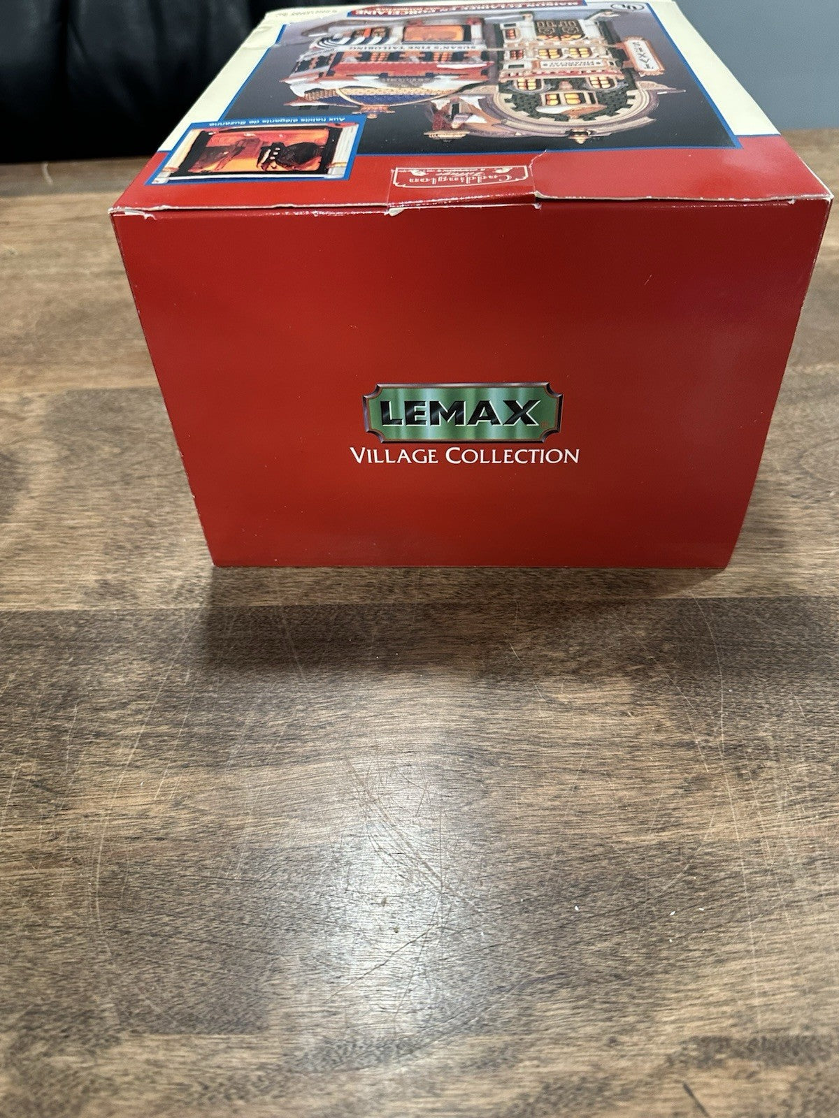 Lemax Caddington Village 2002 Susans Fine Tailoring Fefferman Financial Lighted LEMAX - KOEEK