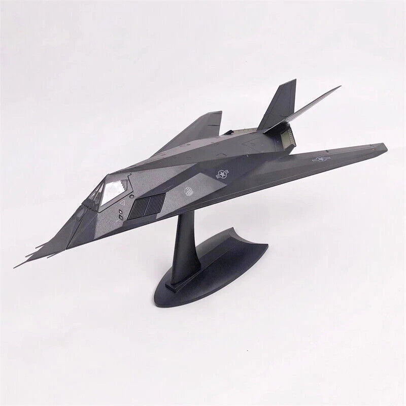 1/72 F117 Nighthawk Stealth Attack Aircraft Fighter Diecast Model Toy IN Box 07FC0E-D4 - KOEEK