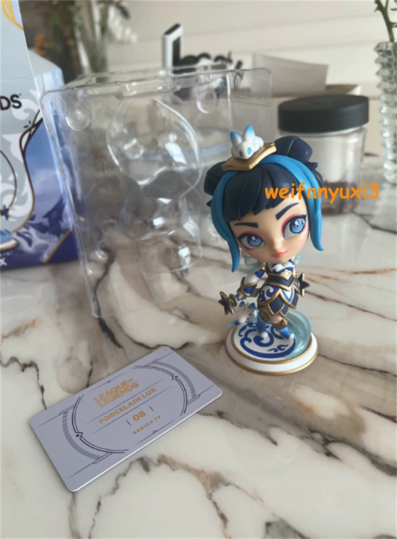 League Of Legends LOL Lux Figure Blue And White Porcelain Limited Edition Model LOL - KOEEK