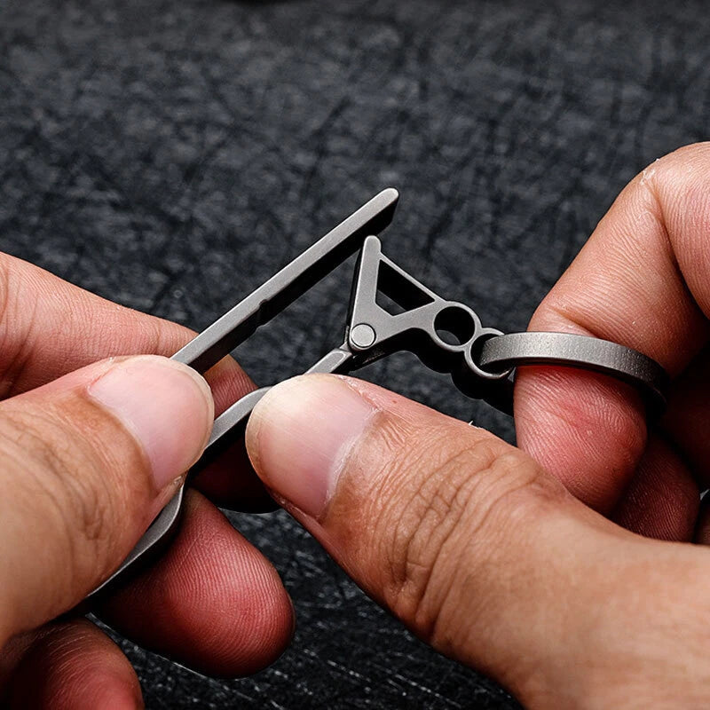 EDCTC4 Titanium Alloy Keychain Buckle Belt Waist Hanging Tool with 22mm Key Ring EDC - KOEEK