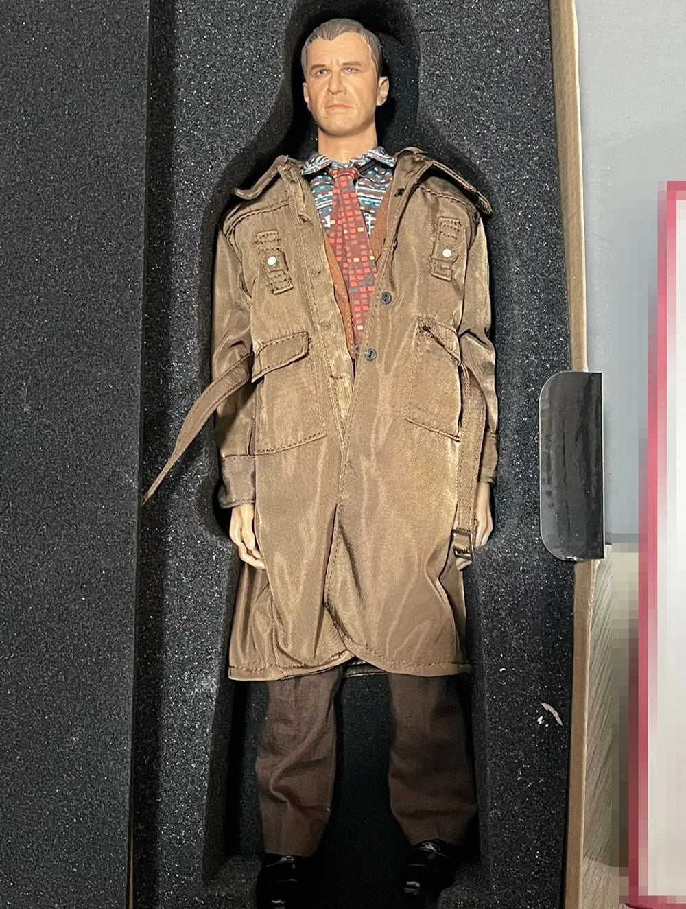 Blade Runner Rick Deckard 12" Action Figure by REDMAN TOYS (RM024) REDMAN_TOYS - KOEEK