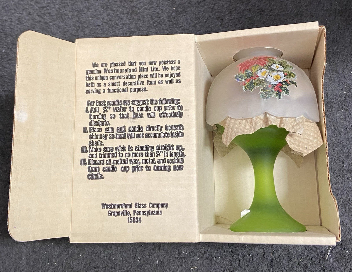 Westmoreland Glass Mini Candle Light Fairy Lamp Christmas Green Poinsettia WESTMORELAND - KOEEK