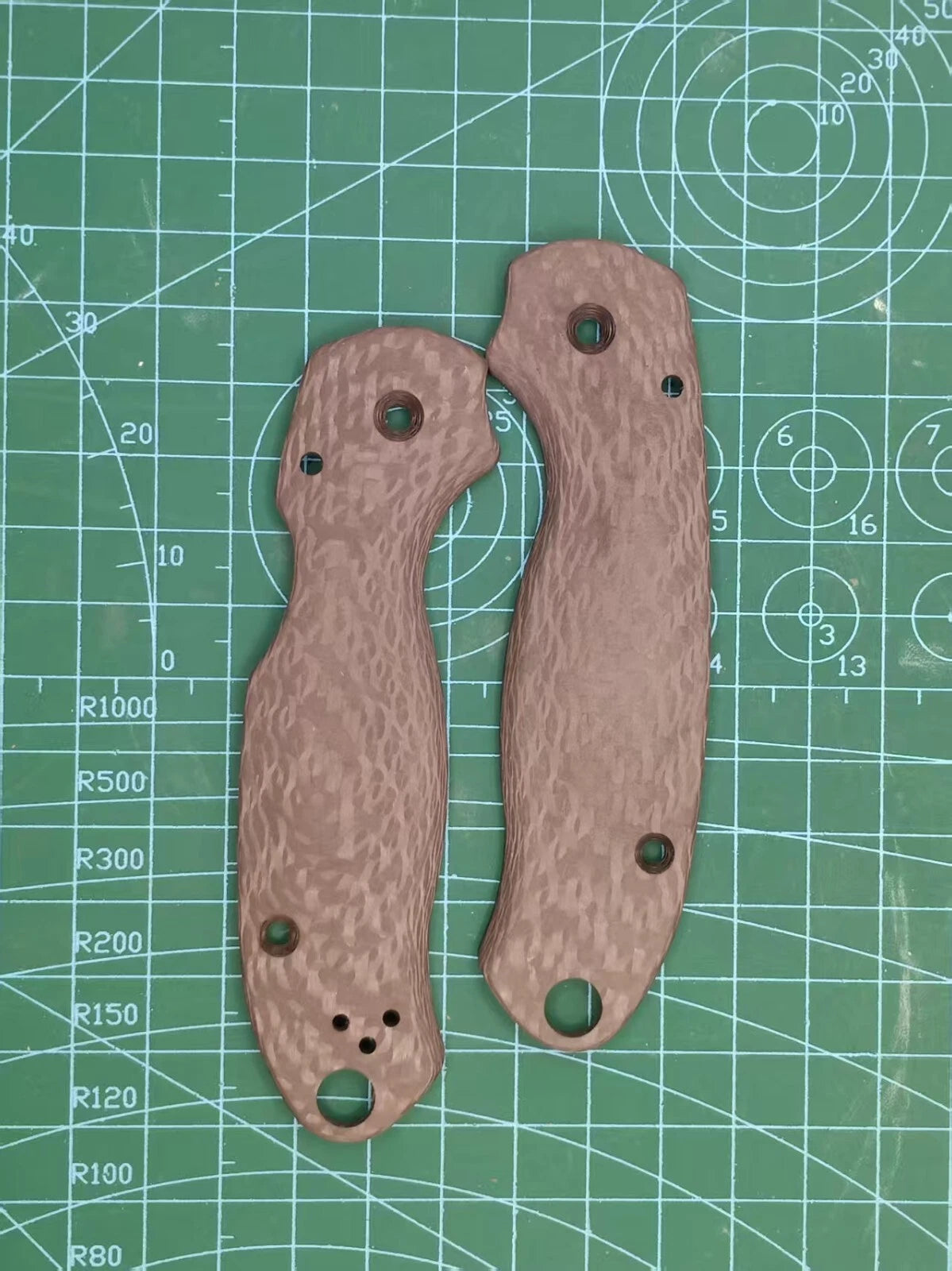 1 Pair Carbon Fibre Knife Handle Scales for Spyderco C223 Para3 Folding Knife 07FC0E-D4 - KOEEK