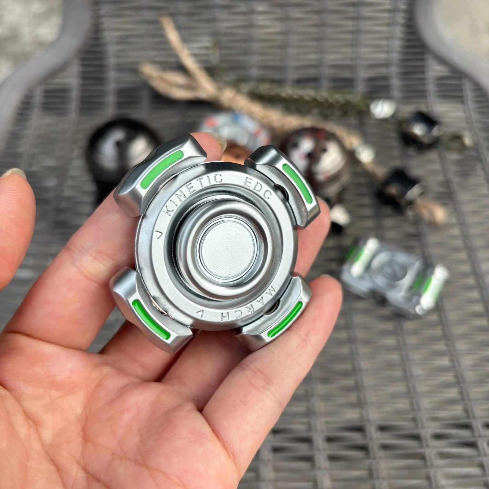 EDC Fidget Spinner Spinning Top Fidget Toy Relieve Adult Stress Metal EDC Toys 07FC0E-D4 - KOEEK