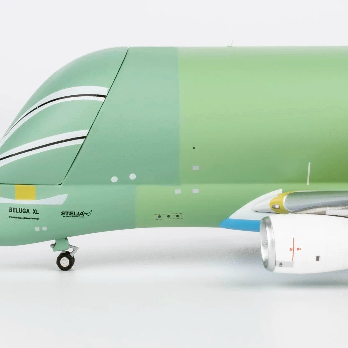 1:400 Airbus A330-743L Beluga XL F-WBXL Diecast Aircraft NG High-quality Model NG - KOEEK