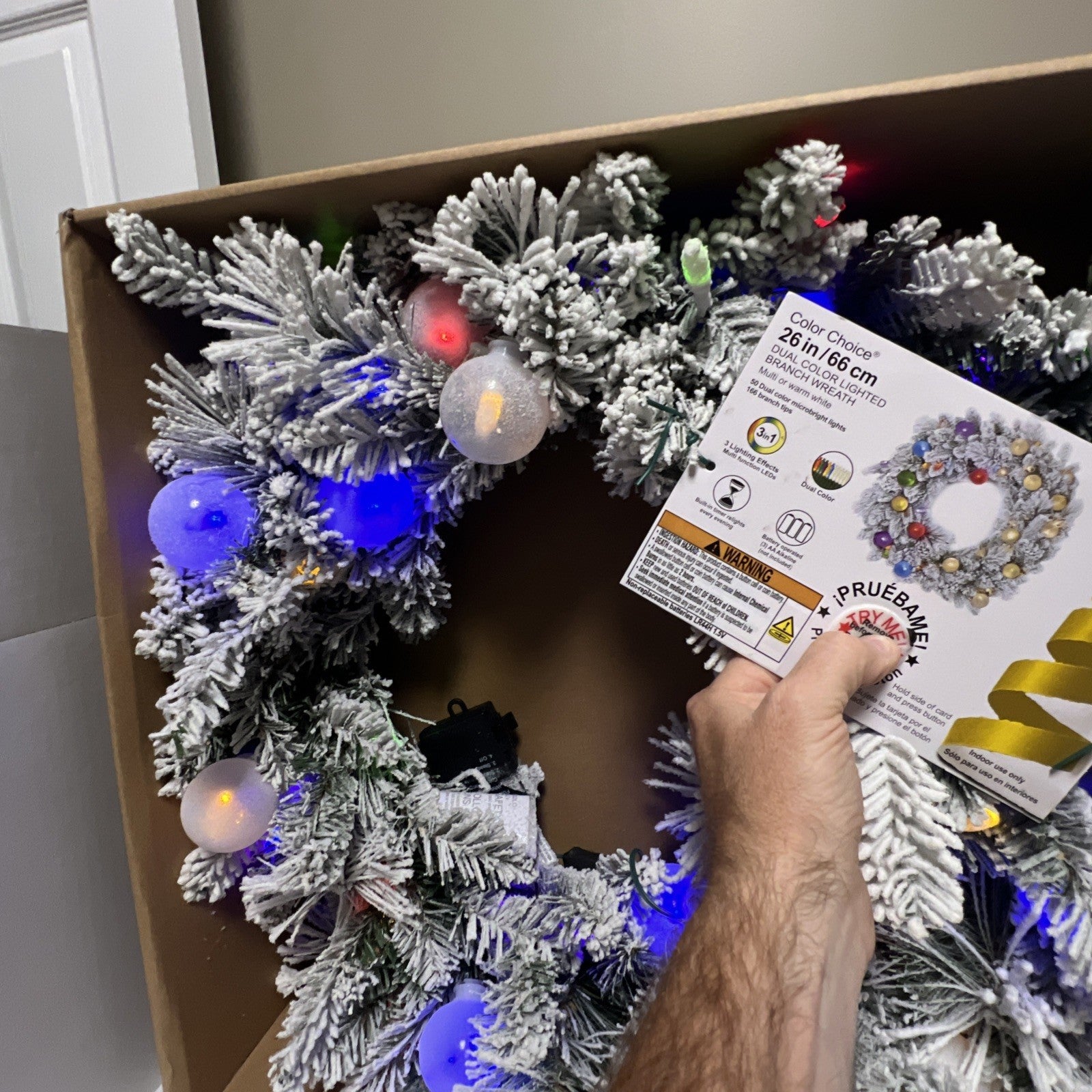 GE 26 Inch Dual Colored Lighted Branch Wreath GE - KOEEK