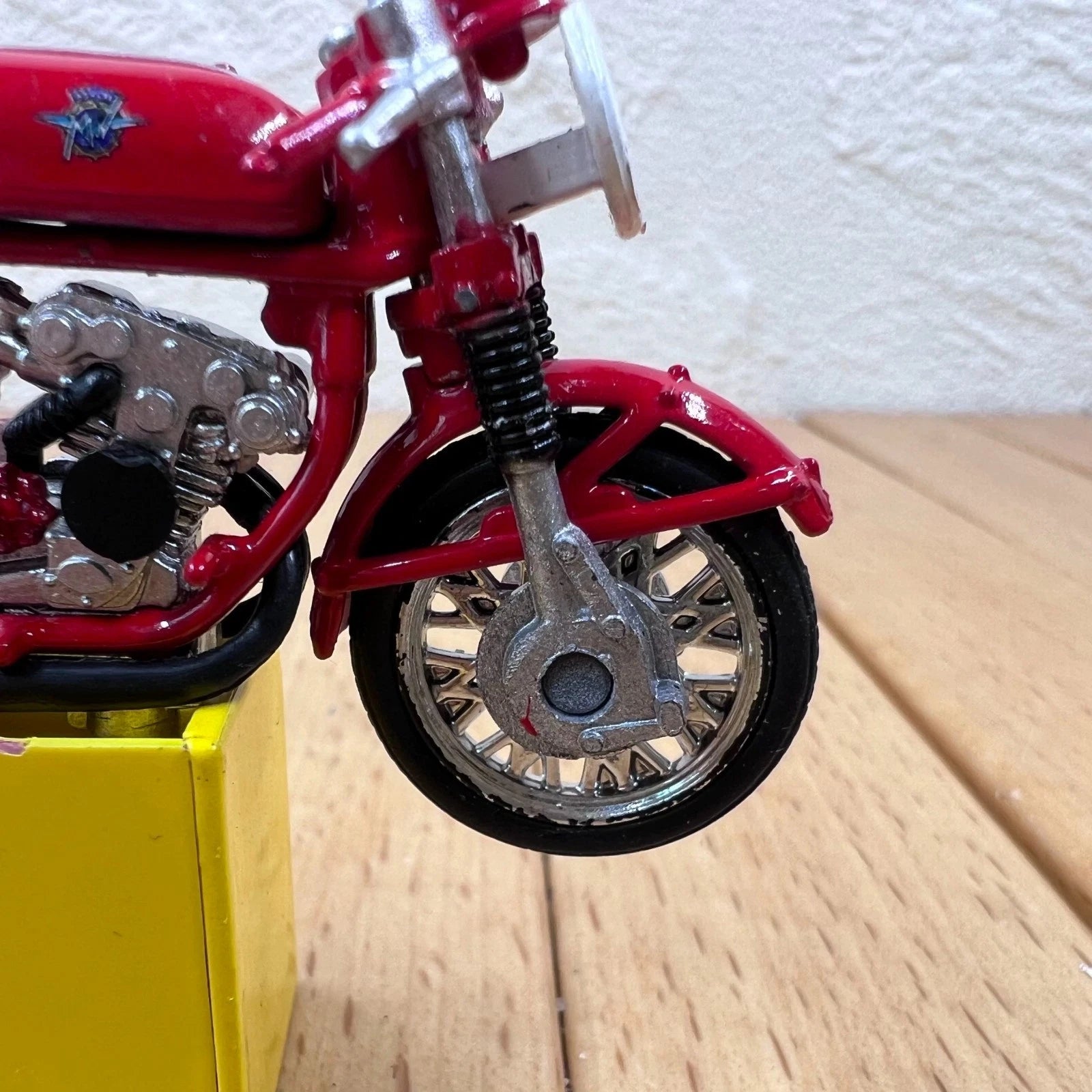 1/32 MV Agusta Classic Red Diecast Model Vintage Racing Motorcycle Display 07FC0E-D4 - KOEEK