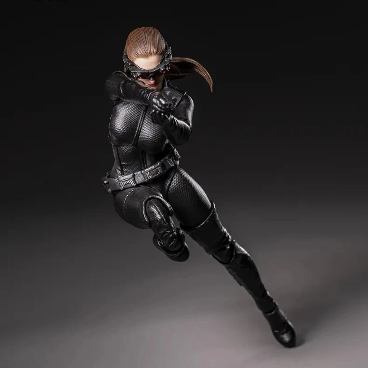 INART Catwoman 1/12 Action Figure The Dark Knight Rises Collectible Figure INART - KOEEK