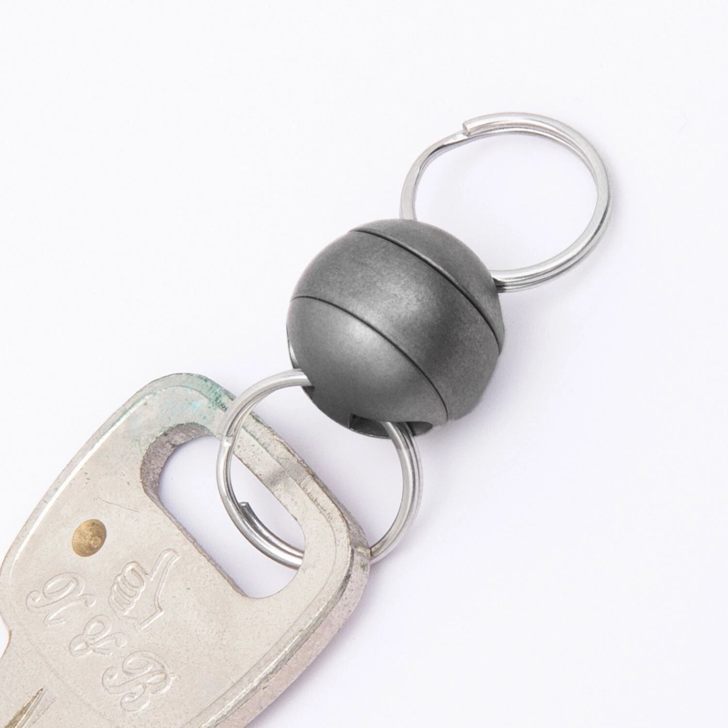 360 Degree Rotation EDC Titanium Gimbal Ring Portable Double Keychain Pendant 07FC0E-D4 - KOEEK