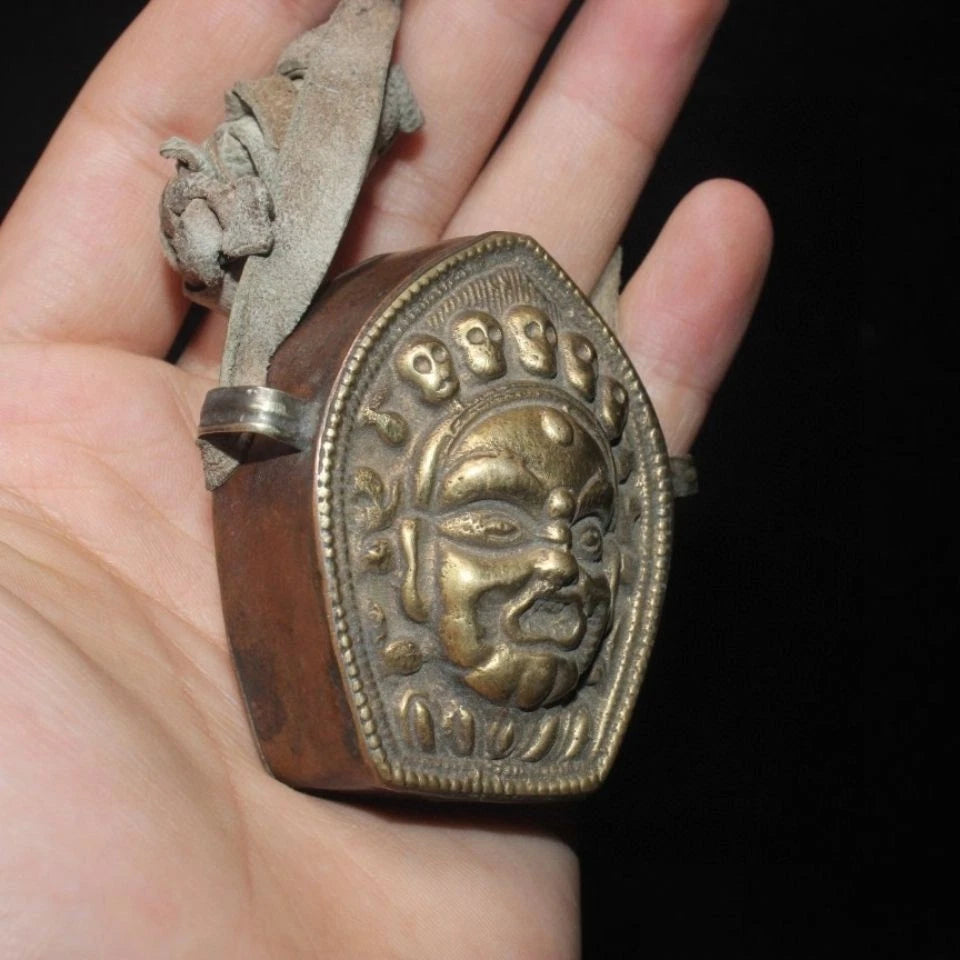 5.5*5.5*3cm Brass Nepal Tibetan Mahakala Gawu Prayer Box Pendant Buddhist Amulet 07FC0E-D4 - KOEEK