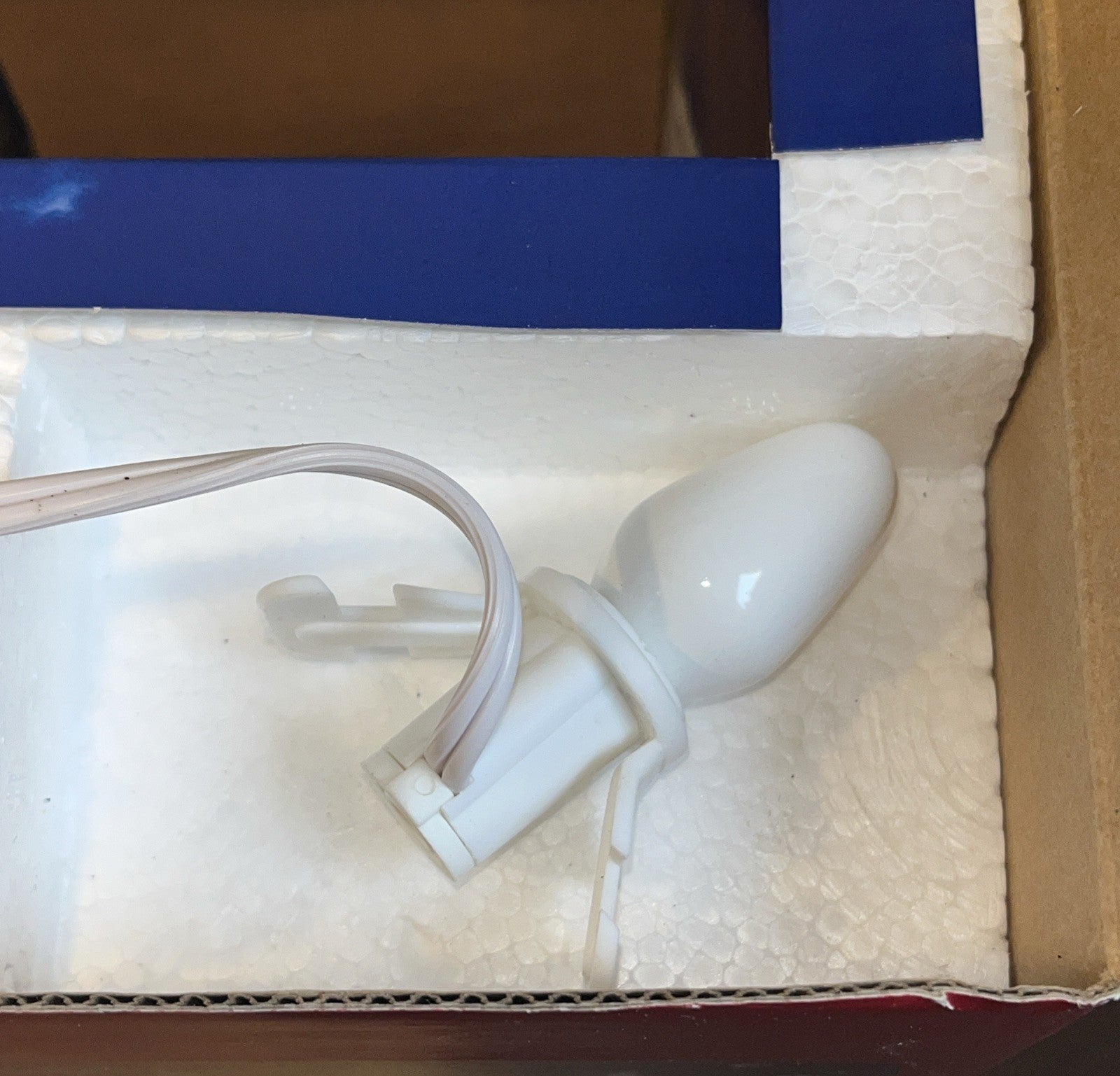 Lemax 2004 Village Old Pacific Theater Lighted Ceramic Christmas Building LEMAX - KOEEK