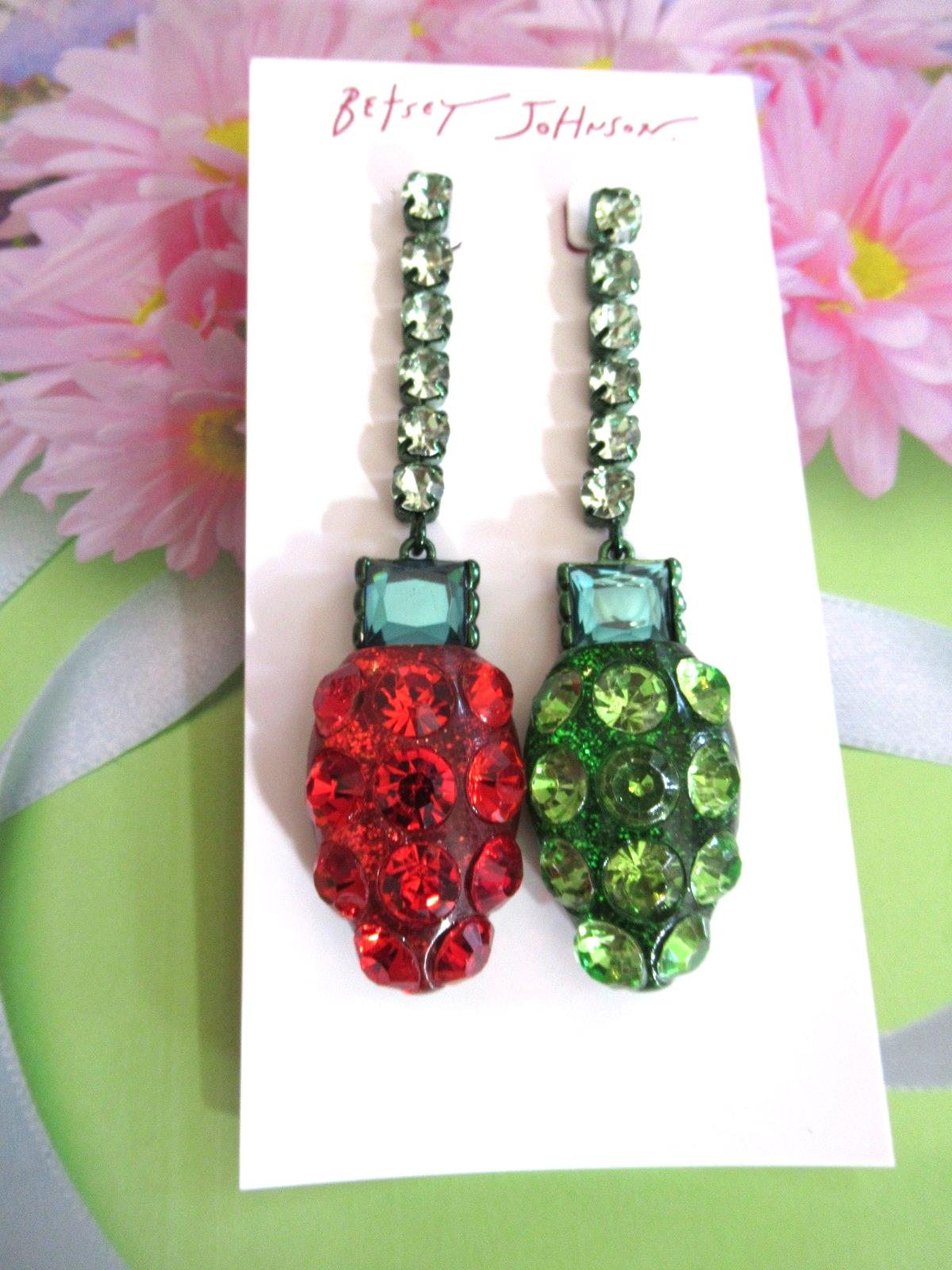 NWT Betsey Johnson  AUTHENTIC Jingle Bell Christmas Lights Glass Drop Earrings BETSEY JOHNSON - KOEEK
