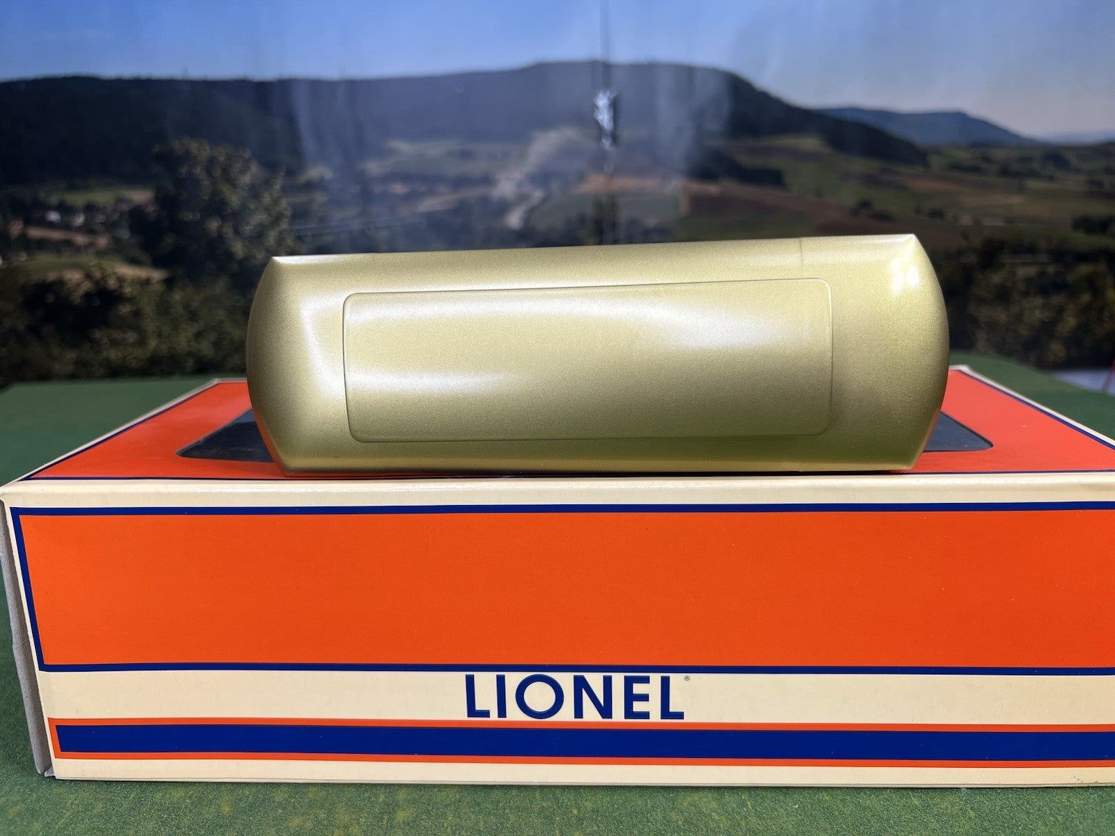 LIONEL 6-28418 CHRISTMAS TROLLEY, O GAUGE, INTERIOR LIGHTING, LIONEL - KOEEK