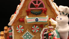 Danbury Mint Pillsbury Doughboy Christmas Cottage 1998 with Light Kit DANBURY MINT - KOEEK