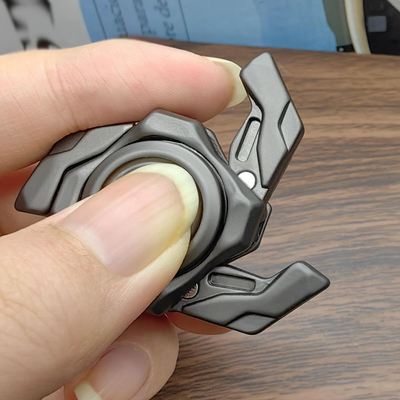 EDC Fidget Toys Stress Relief For Adults Office Metal Open Armor Spinning Top 07FC0E-D4 - KOEEK