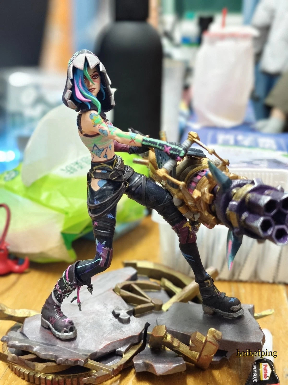 18CM League of Legends LOL Jinx PVC Statue Handmade Figure Model Collectibles 07FC0E-D4 - KOEEK