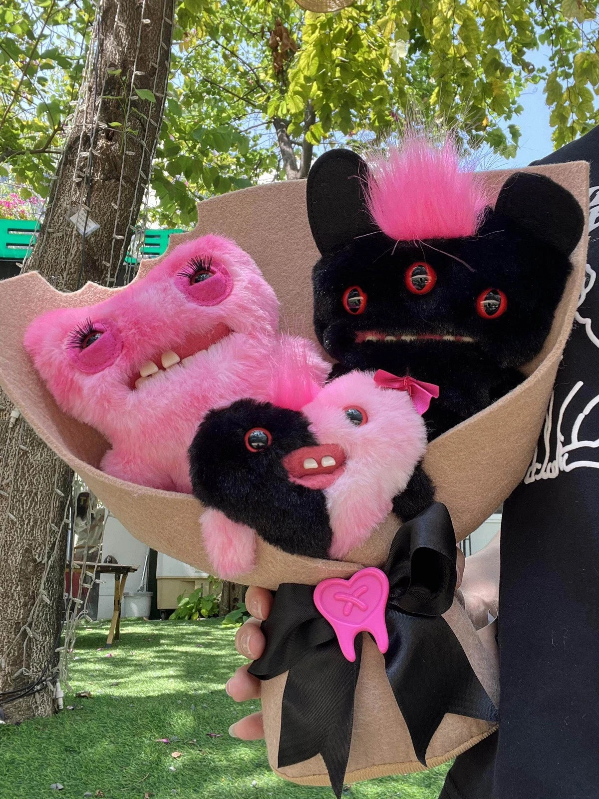 Fuggler Fugg Bouquets Black Pineapple Funny Ugly Monster Toy Collectible 07FC0E-D4 - KOEEK