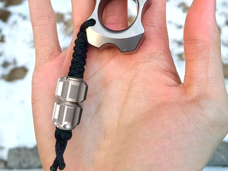 1PCS EDC Titanium Knife Lanyard Paracord Bead Necklace Pendant Fidget Spinner 07FC0E-D4 - KOEEK