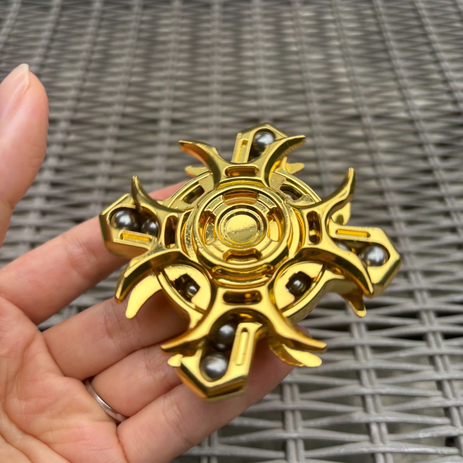 EDC Fidget Spinner Hand Spinner Double-Sided Linkage Stress Relief Toys 07FC0E-D4 - KOEEK