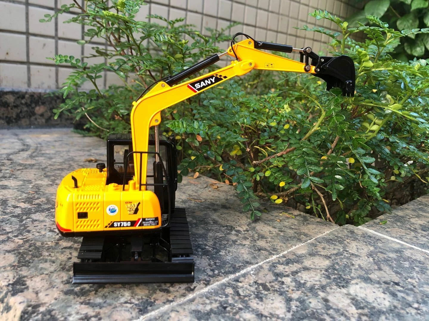 SANY 1/35 Construction Vehicle Car SY75C-9 Diecast Excavator Collect Model Toy SANY - KOEEK