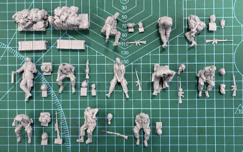 1/35 Resin Model Kit Vietnam War US Tourists 11 Figures Unassambled Unpainted 07FC0E-D4 - KOEEK