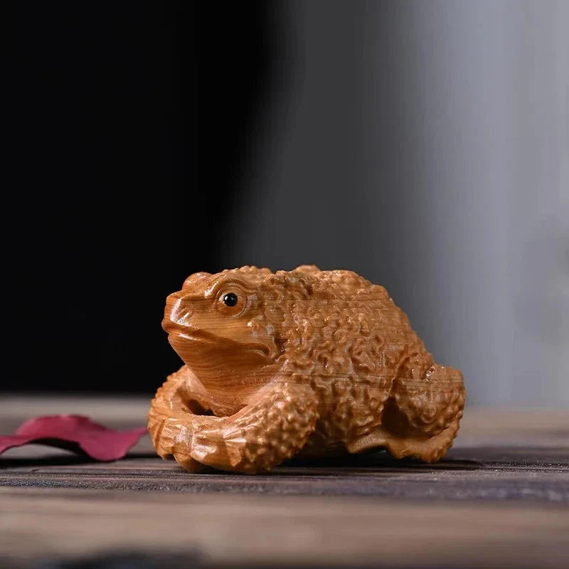 6.7cm Cypress Golden Toad Hand-carved Statue Chinese Mascot Wealth Luck Ornament 07FC0E-D4 - KOEEK