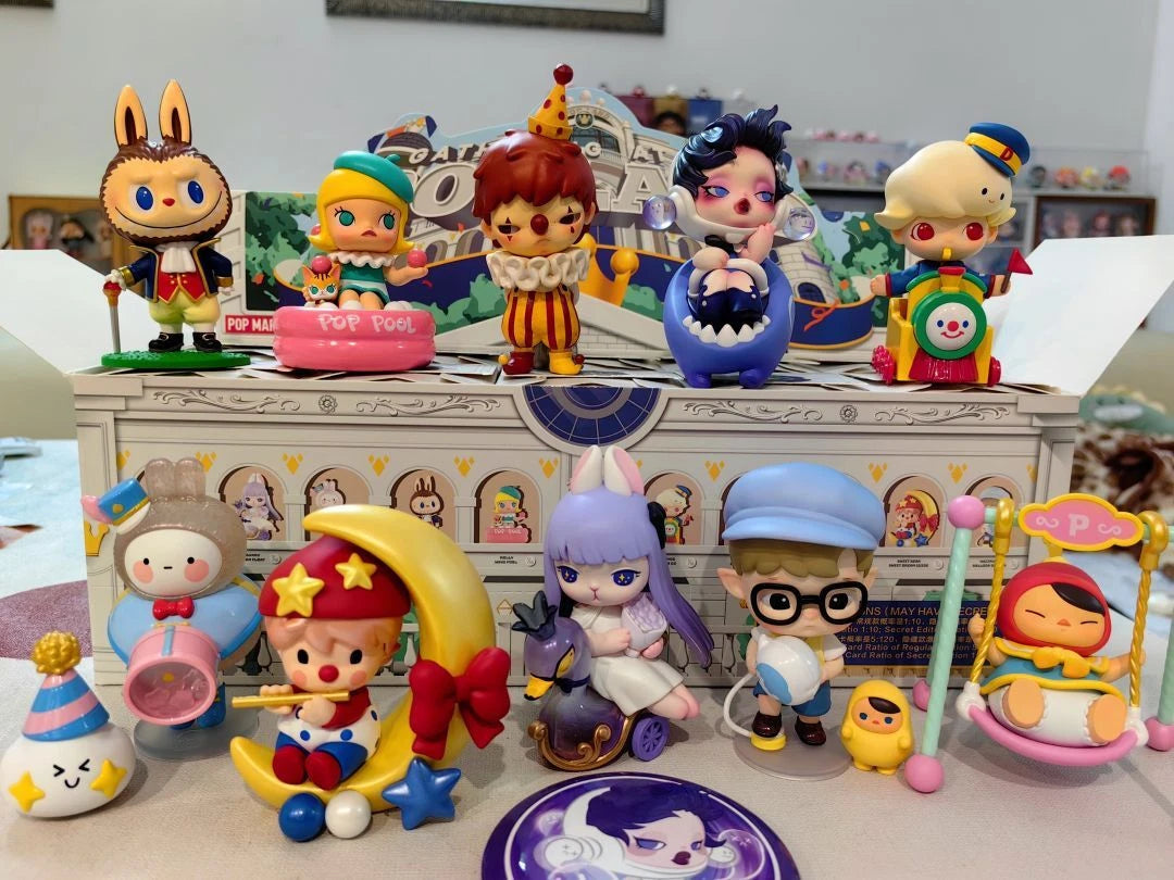 Authentic Urban Park Gather Series Figures Confirmed Blind Box Toy Doll Art Gift 07FC0E-D4 - KOEEK