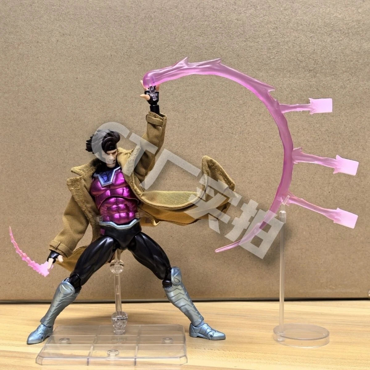 CT Toys MAFEX No.131 X-Men Gambit Comic Ver. Action Figure  Boxed (US STOCK) CT_TOYS - KOEEK