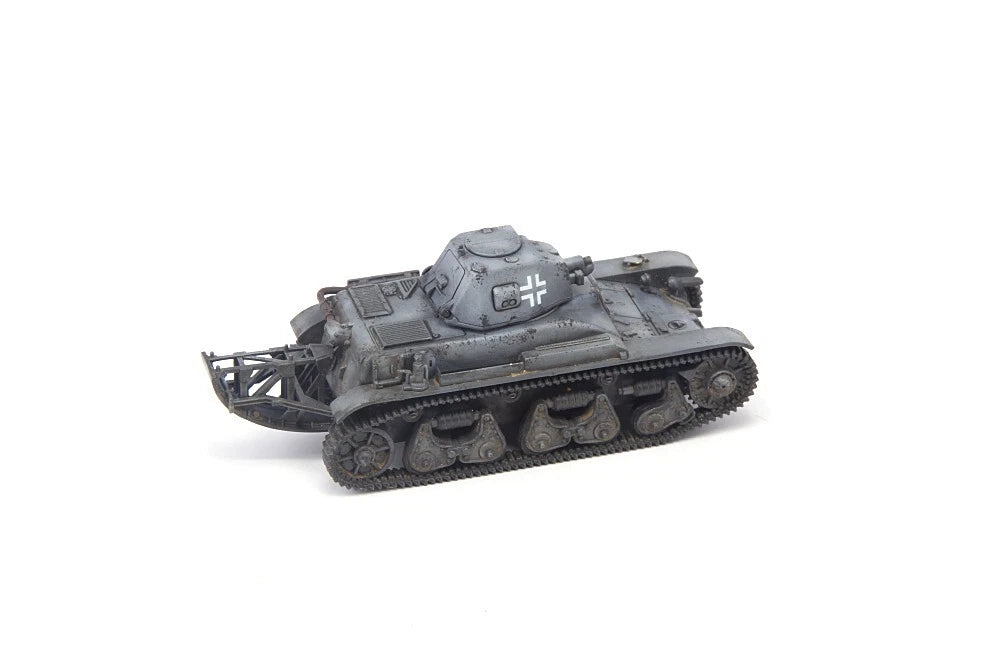 S-Model 1/72 WWII German Pz.Kpfw.35R731(f) Finished Product Model #LE2009 S-MODEL - KOEEK