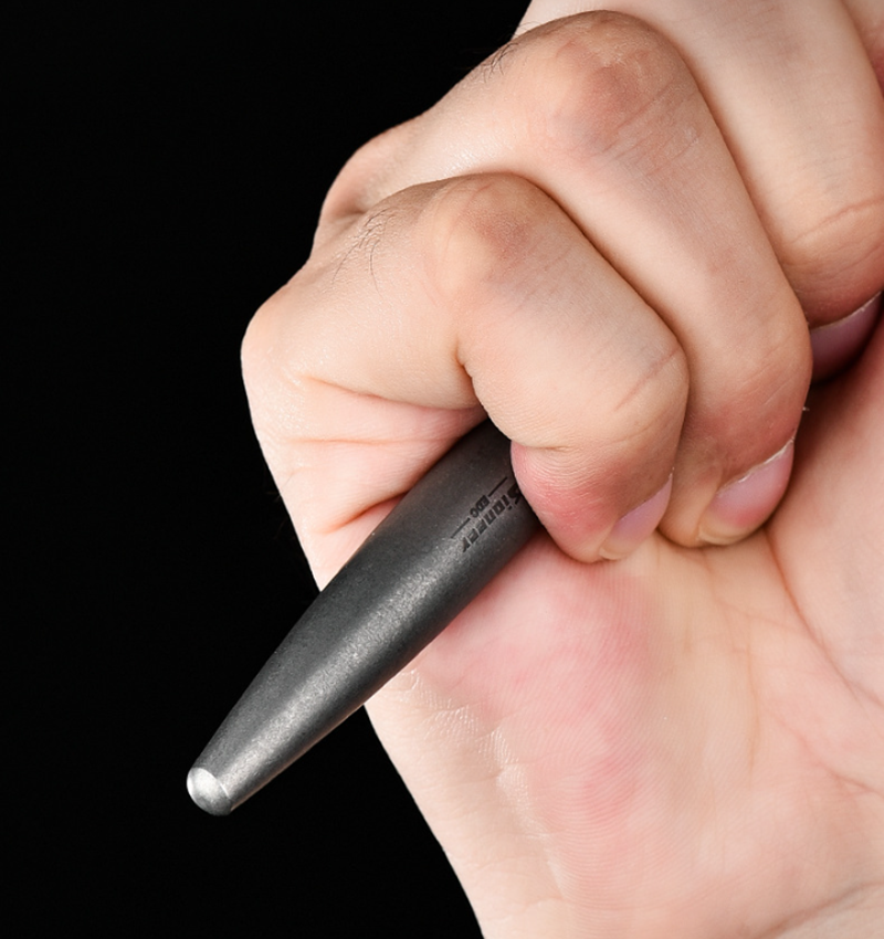 EDC Titanium Alloy Keychain Pen Ballpoint Pen Outdoor Camping Signature Gel Pen 07FC0E-D4 - KOEEK