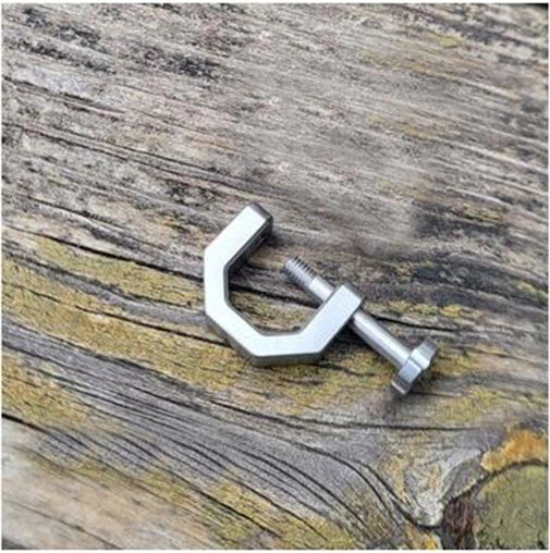 Creative Titanium Alloy Horseshoe Buckle D Type Buckle Keychain EDC Multi Tools 07FC0E-D4 - KOEEK