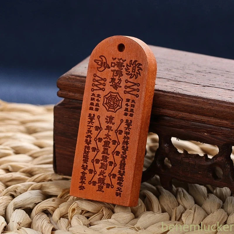 Natural Peach Wood Handcarved Tai Sui Pendant Taoist Feng Shui Amulet Keychain 07FC0E-D4 - KOEEK