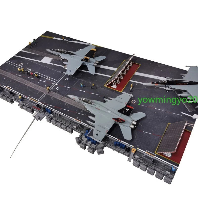 1/72 Nimitz Aircraft Carrier Deck Model Helipad A4 Module Model 07FC0E-D4 - KOEEK