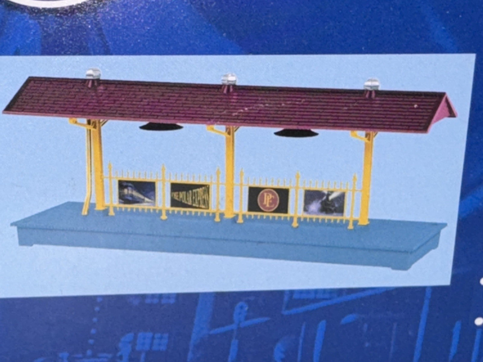 Lionel 6-37829 Lighted Polar Express S or O Scale Train Station Platform / LIONEL - KOEEK