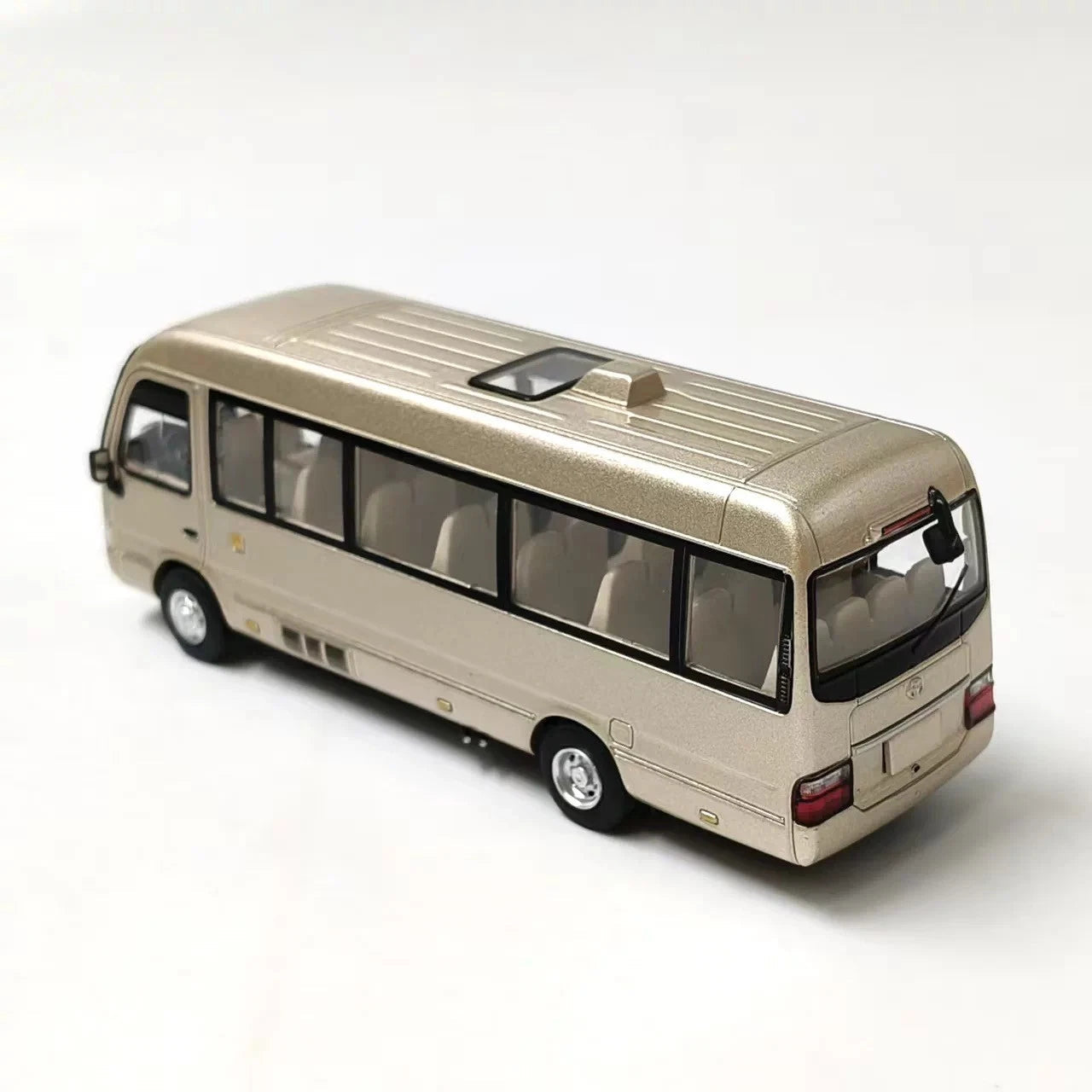 1:64 Toyota Coaster 2013 Diecast Model can slide Simulation Vehicle Display toy 07FC0E-D4 - KOEEK