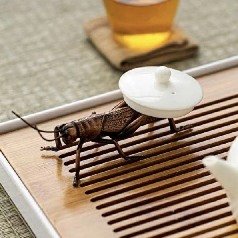 14cm Chinese Brass Grasshopper Ornament Retro Tea Pet Decoration Handicraft 07FC0E-D4 - KOEEK