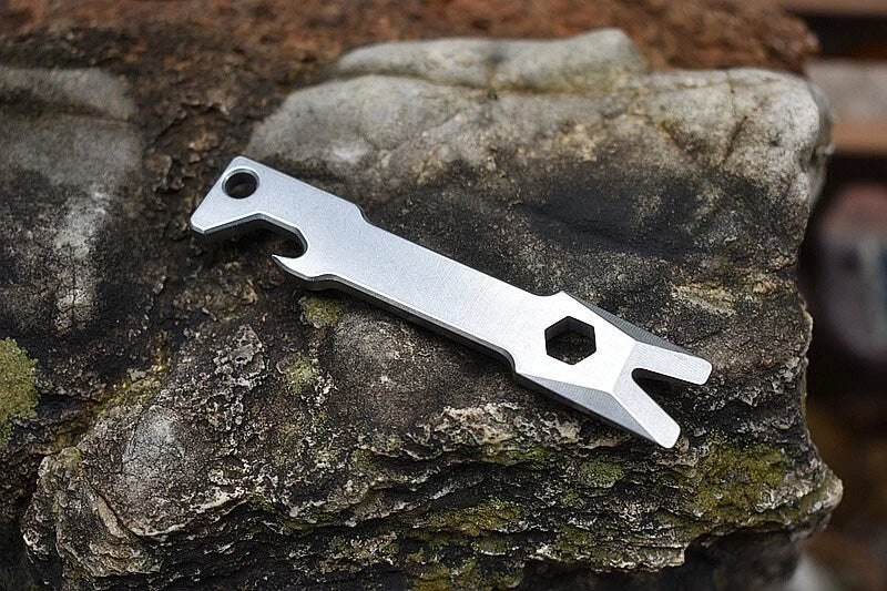 Titanium Alloy Pry Bar Crowbar Wrench Opener Keychain Outdoor Multi Tools EDC 07FC0E-D4 - KOEEK