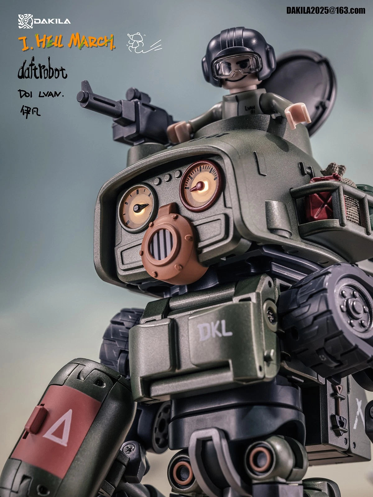In Stock DAKILA DAFTBOTS D01 LVAN Ivan Robot Collectible Action Figure Model DAKILA - KOEEK