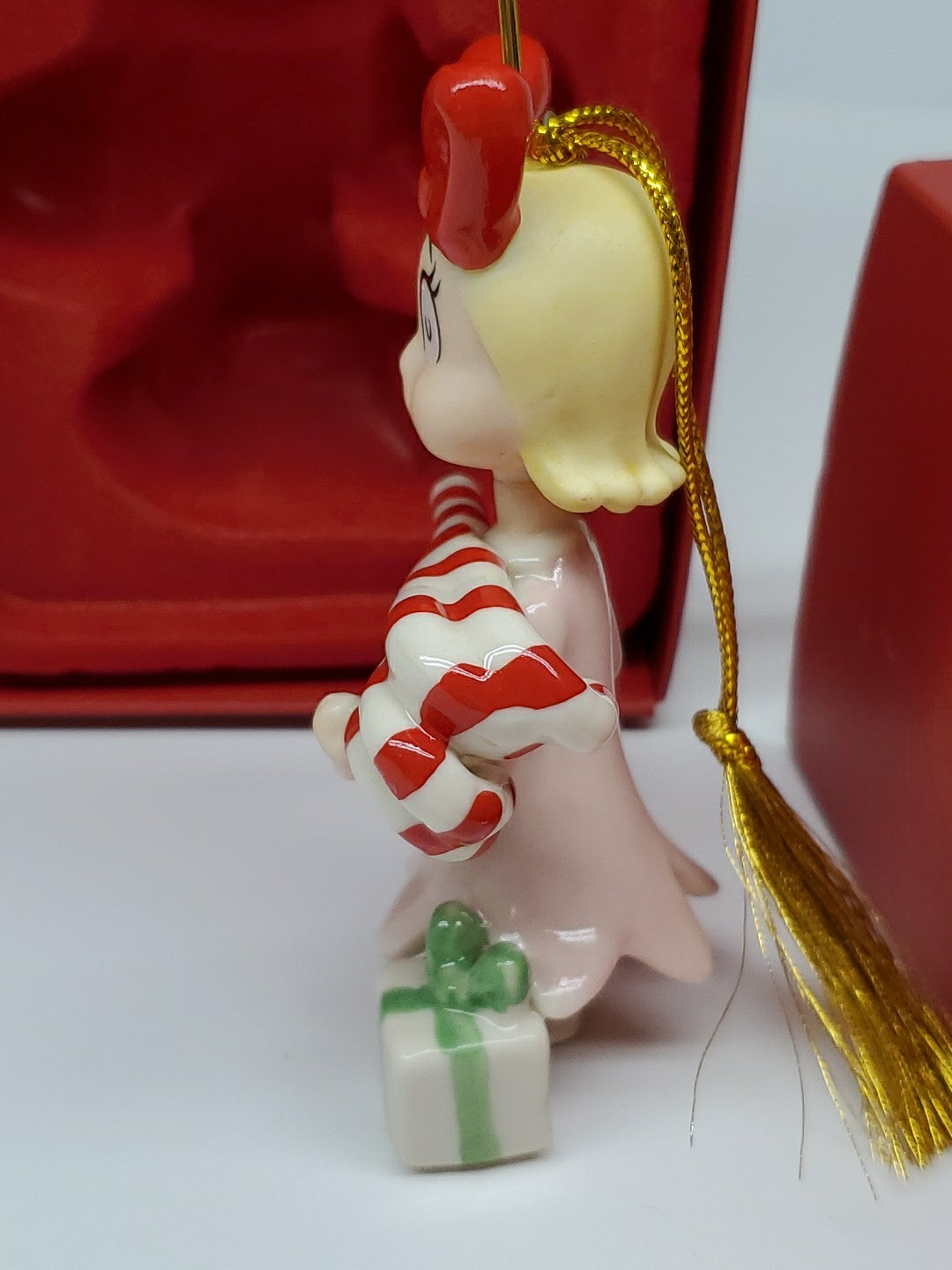 Lenox 2022 Grinch Cindy Lou Who Ornament- Dr. Seuss LENOX - KOEEK