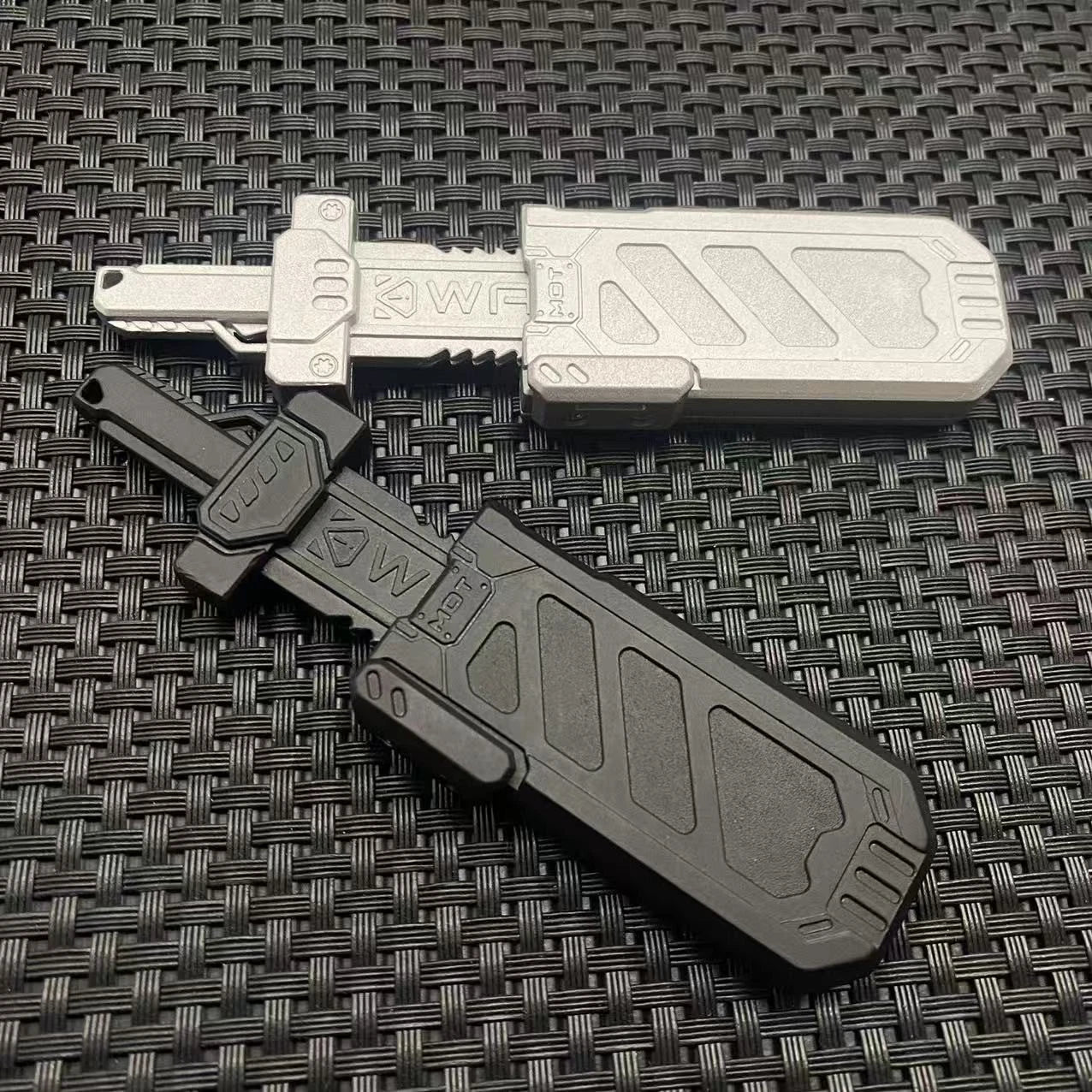 EDC Fidget Spinner Mechanical Ejection Push Card Haptic Slider Stress Relief 07FC0E-D4 - KOEEK