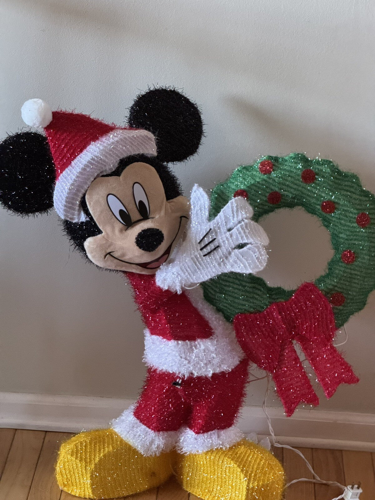 Disney Mickey Mouse w/ Wreath Lighted Tinsel Christmas Yard Decoration DISNEY - KOEEK